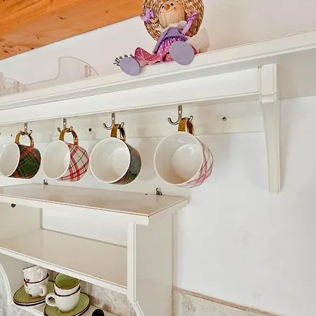 Marinela House Apartment *