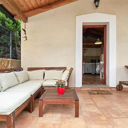 Apartment Marinela House *