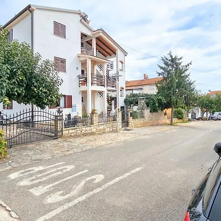 Marinela House Apartmán Novigrad Istria